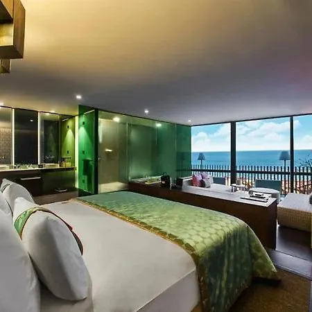 The Maxim Hotel 5*