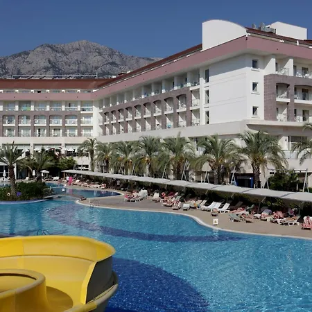 The Maxim Hotel 5*