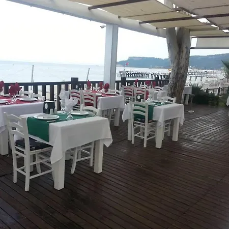 The Maxim Hotel 5*