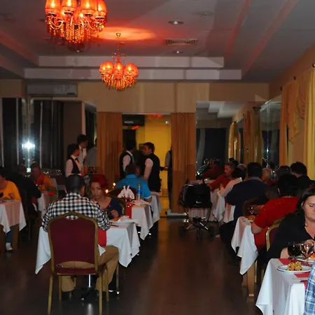Hotel The Maxim 5*